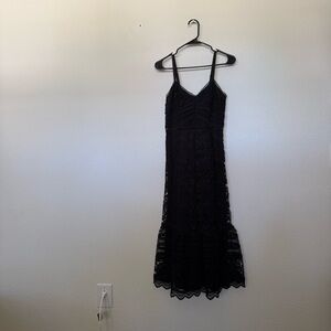 Anthropologie Dress 4 Women Black Lace Scallop Hem Sleeveless Midi Size 4